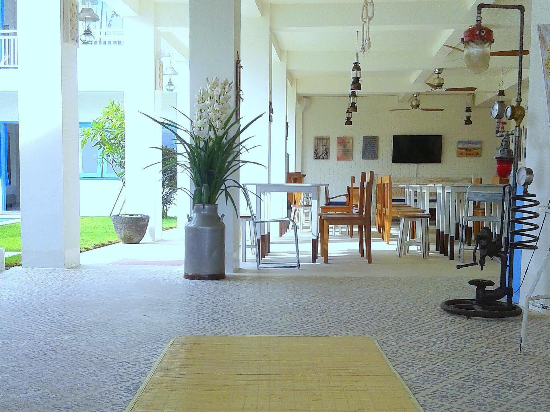 Sanur Paras Paros Marina Lodge מראה חיצוני תמונה