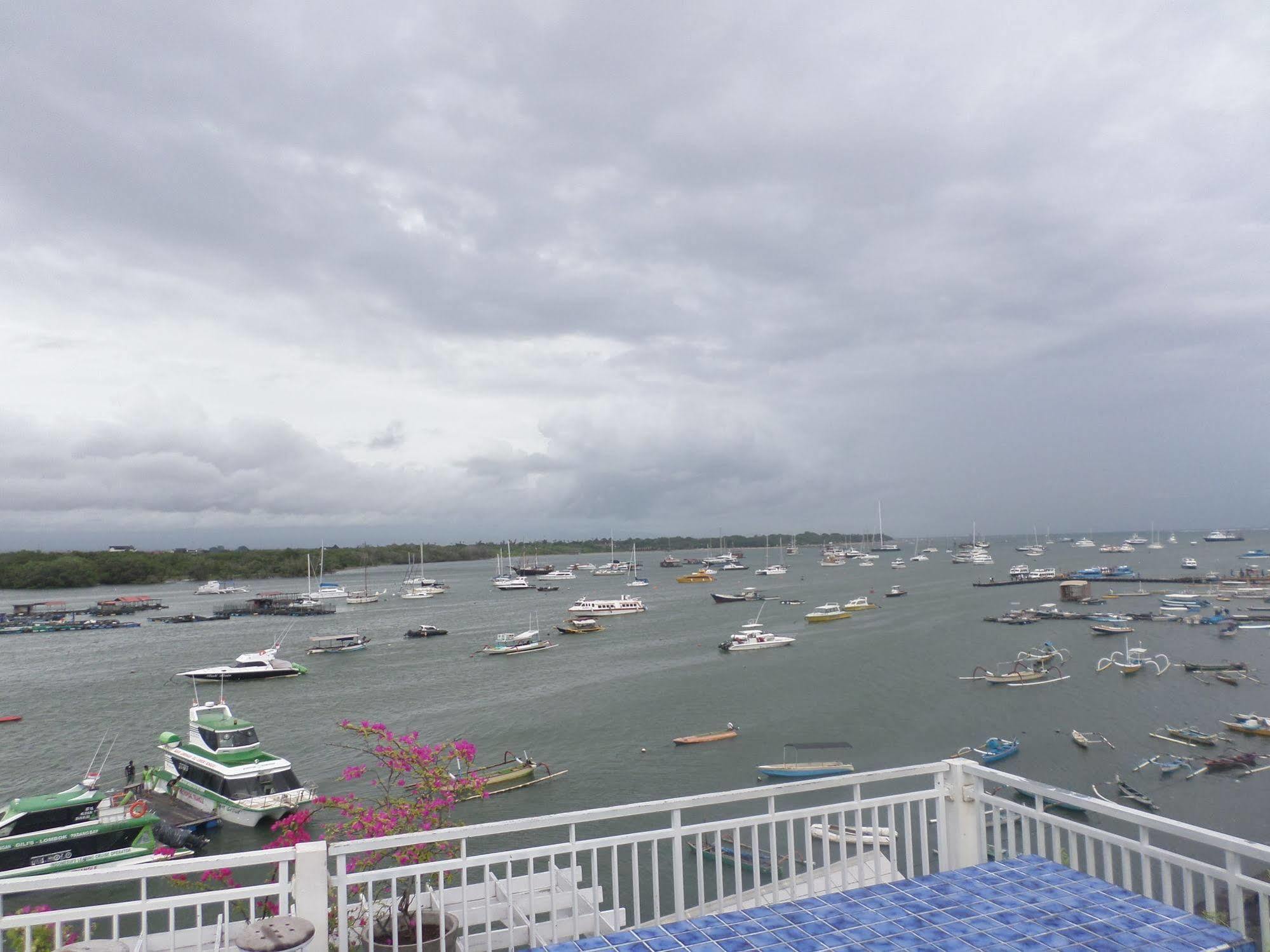 Sanur Paras Paros Marina Lodge מראה חיצוני תמונה