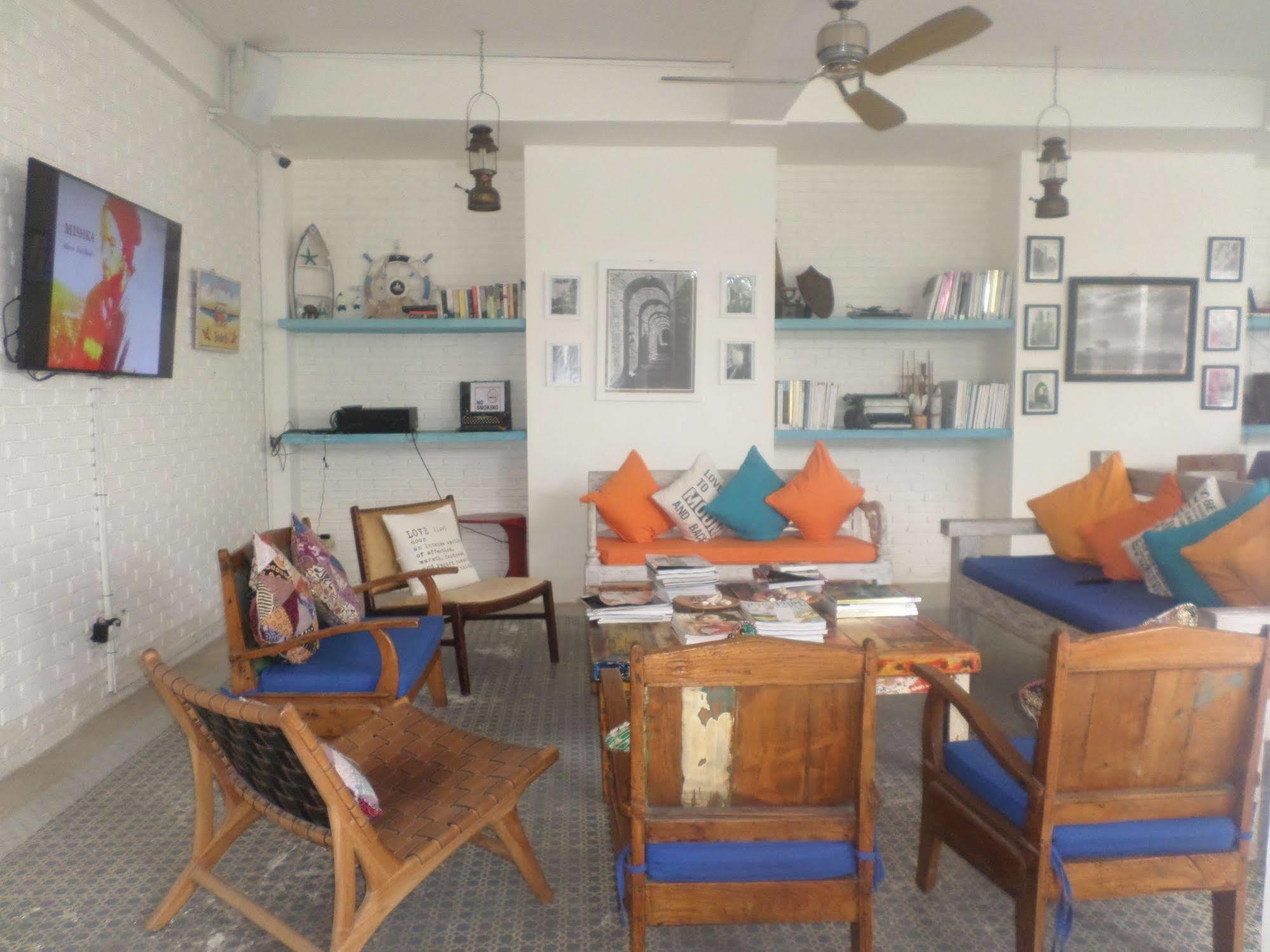 Sanur Paras Paros Marina Lodge מראה חיצוני תמונה