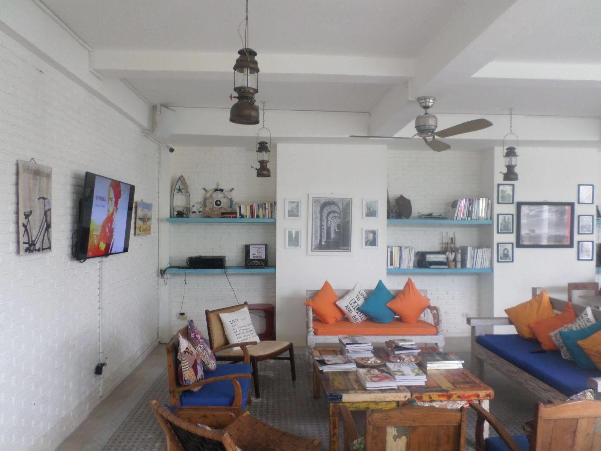 Sanur Paras Paros Marina Lodge מראה חיצוני תמונה